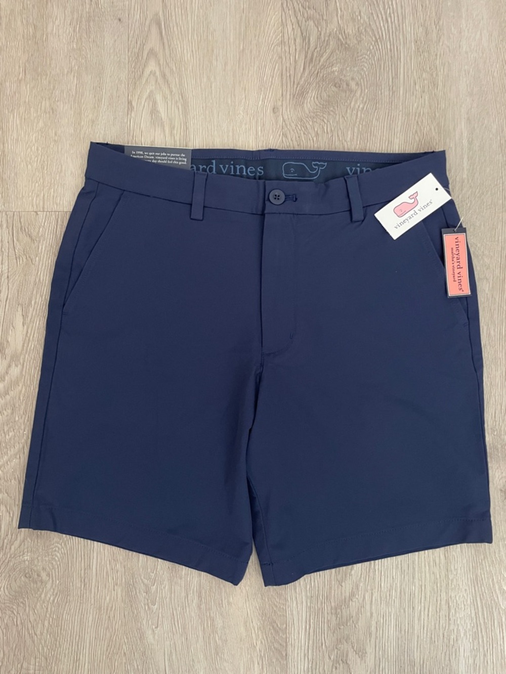 Vineyard Vines Men's Flat-Front Shorts - Navy Blue (Never Worn)